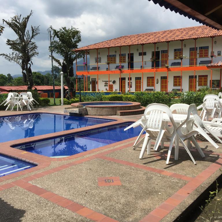 Finca Hotel La Rivera กาลาร์กา ภายนอก รูปภาพ